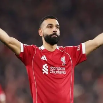 تطورات خلافة يان ديوماندي لمحمد صلاح في ليفربول.. 100 مليون إسترليني مفتاح السر